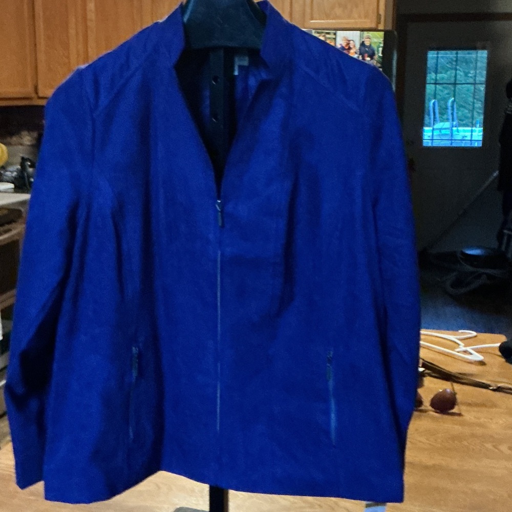 Studio Works women’s Deep Blue Lightweight Jacket